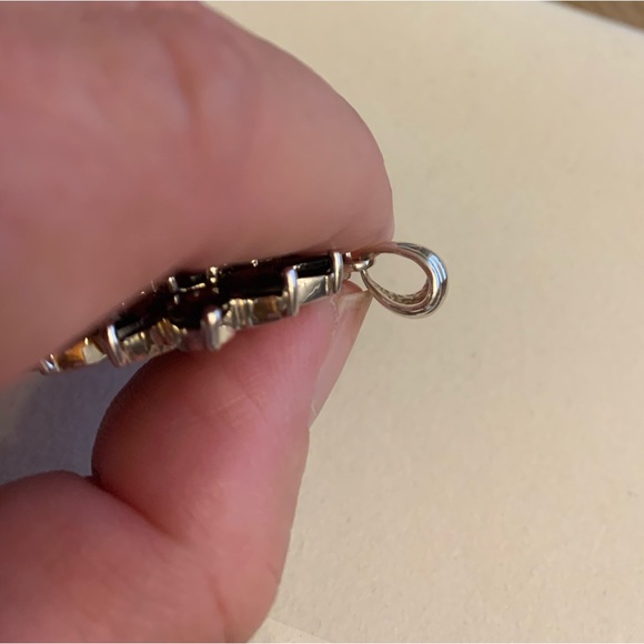 Rich Dark Garnet Flower Pendant - Picture 7 of 11